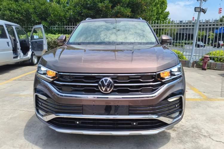 Used Volkswagen Tayron 2019 330TSI Two-Wheel-Drive Luxury Version China V Emission Standard Front
