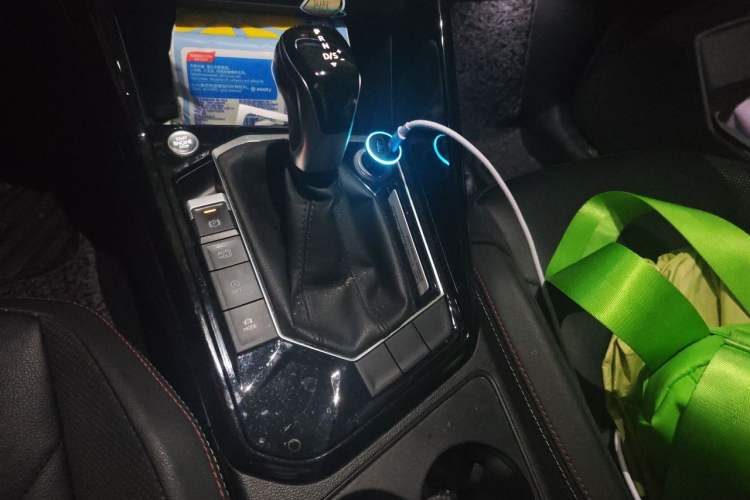 Used Volkswagen Tayron 2019 330TSI Two-Wheel Drive Luxury Model China VI Standard Gear Lever