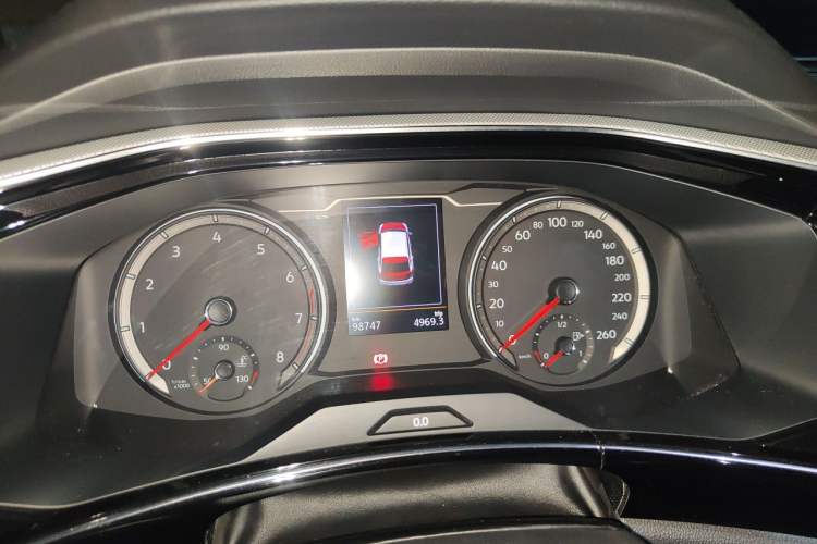Used Volkswagen Tayron 2019 330TSI Two-Wheel Drive Luxury Model China VI Standard Instrument Cluster