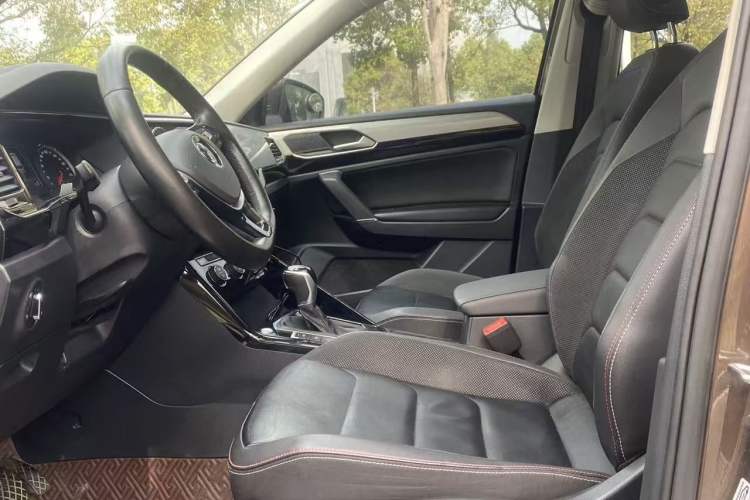 Used Volkswagen Tayron 2019 330TSI Four-Wheel Drive Luxury Version China V Standard Interior 2