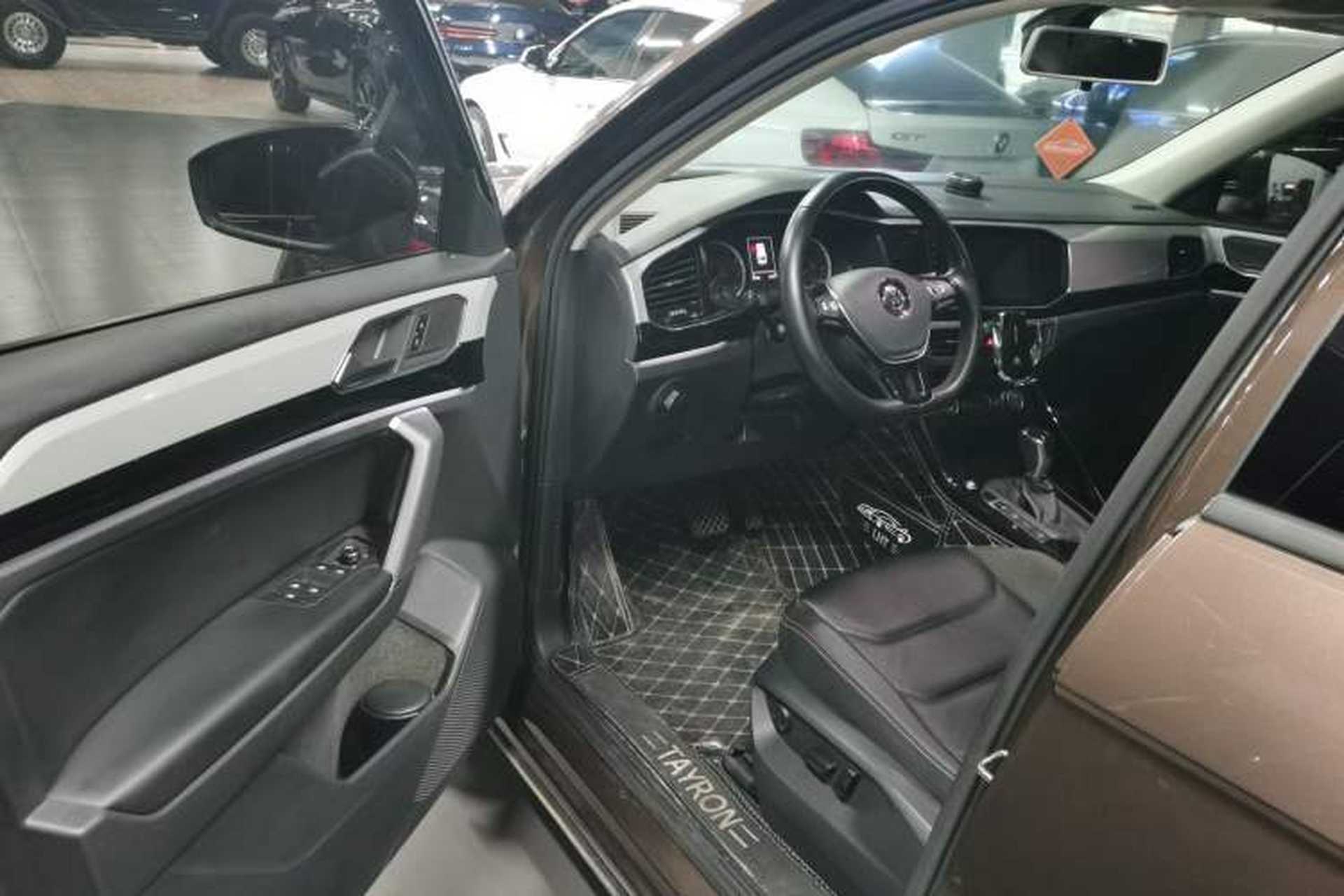 Used Volkswagen Tayron 2019 330TSI Two-Wheel-Drive Luxury Version China V Emission Standard Interior 3