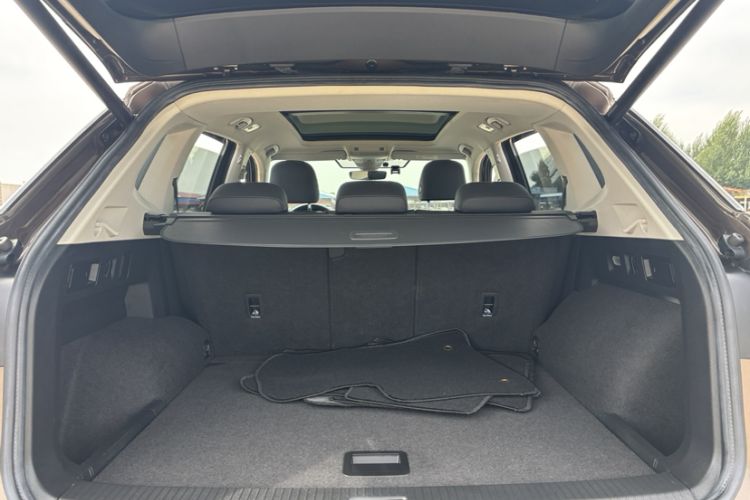 Used Volkswagen Tayron 2019 380TSI Four-Wheel Drive Prestige Model China VI Standard Interior 4