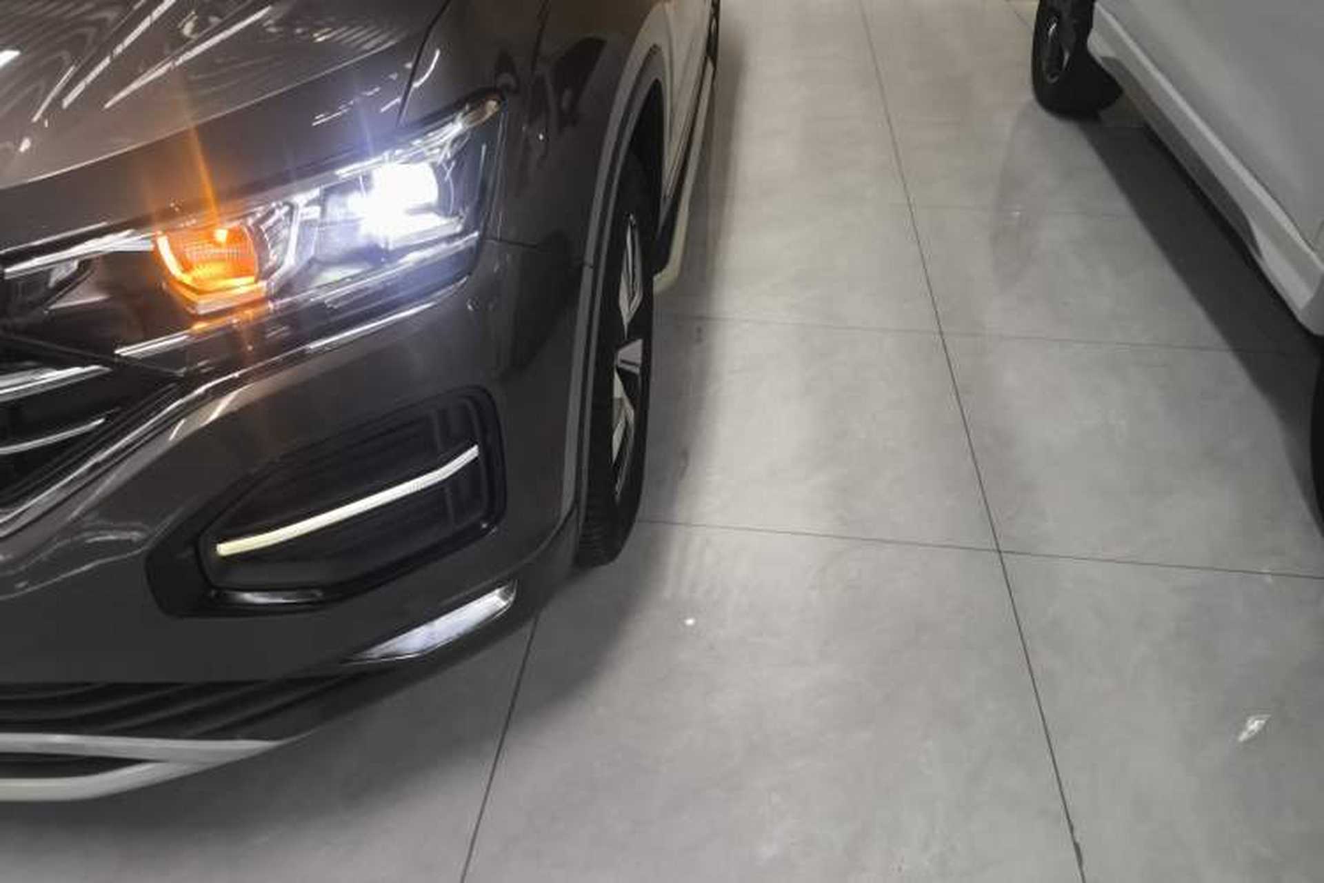 Used Volkswagen Tayron 2019 330TSI Two-Wheel Drive Luxury Model China VI Standard Left Front Headlight