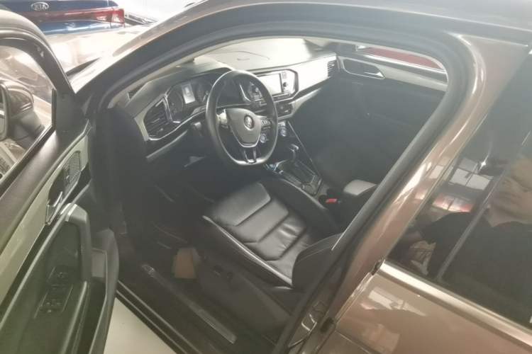 Used Volkswagen Tayron 2019 330TSI Two-Wheel Drive Luxury Model China VI Standard Left Front Seat