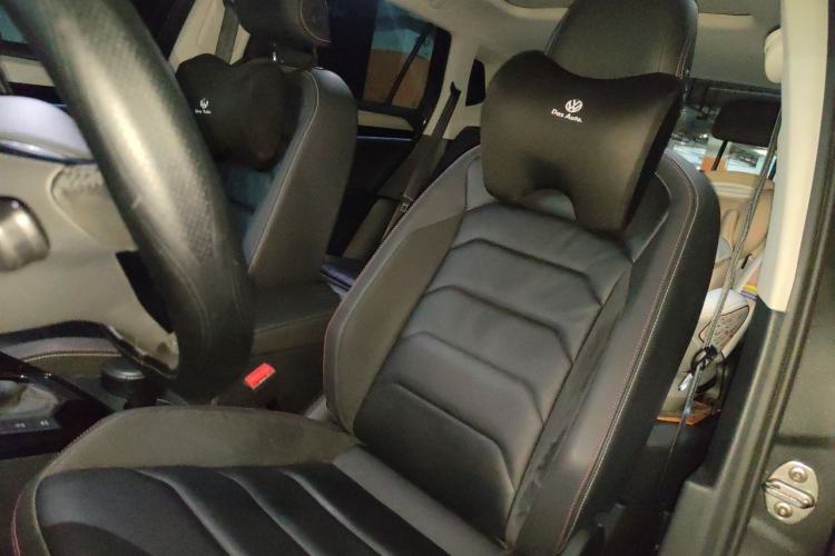 Used Volkswagen Tayron 2019 330TSI Two-Wheel Drive Luxury Model China VI Standard Left Front Seat