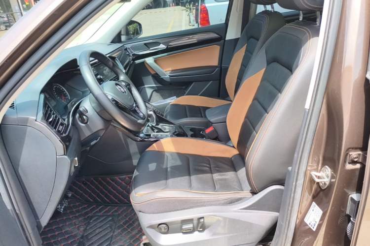 Used Volkswagen Tayron 2019 330TSI Two-Wheel-Drive Luxury Version China V Emission Standard Left Front Seat