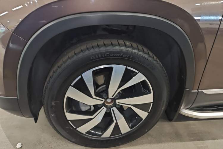 Used Volkswagen Tayron 2019 330TSI Four-Wheel Drive Luxury Version China VI Standard Left Front Wheel Hub