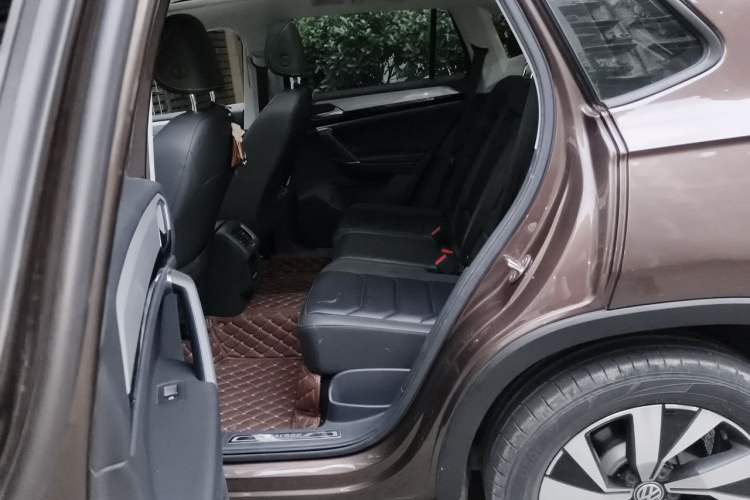 Used Volkswagen Tayron 2019 330TSI Four-Wheel Drive Luxury Version China VI Standard Left Rear Seat