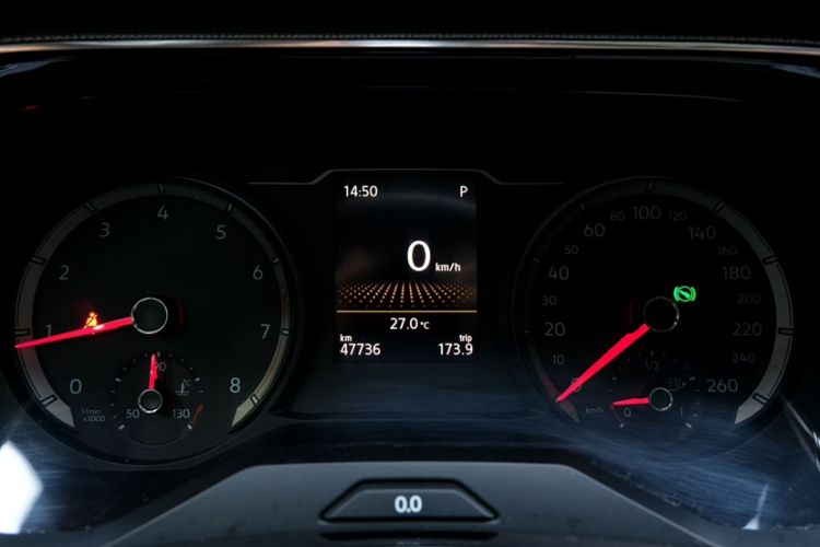 Used Volkswagen Tayron 2019 330TSI Two-Wheel Drive Luxury Model China VI Standard Odometer Close Up