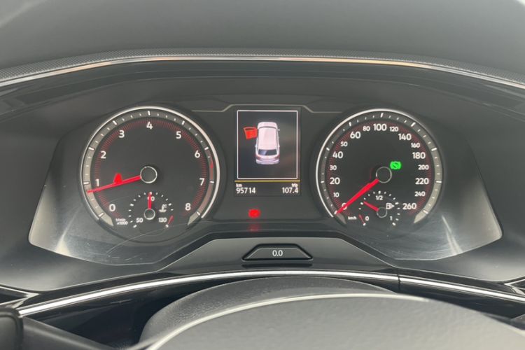 Used Volkswagen Tayron 2019 330TSI Two-Wheel Drive Luxury Model China VI Standard Odometer Close Up