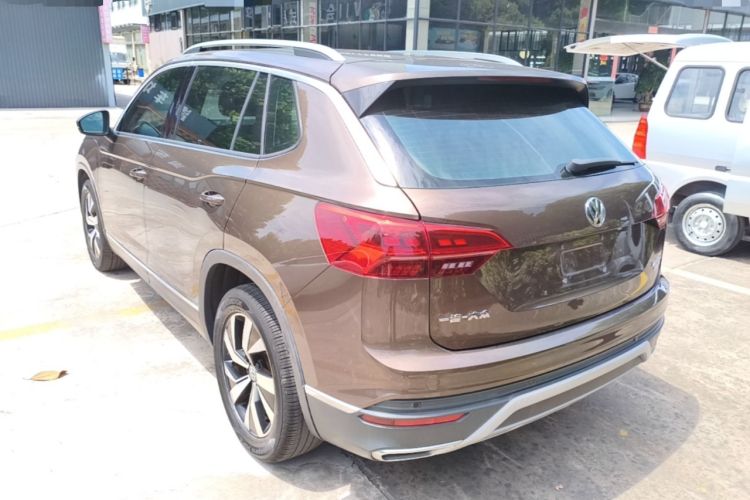 Used Volkswagen Tayron 2019 330TSI Two-Wheel-Drive Luxury Version China V Emission Standard Rear Left 45 Deg