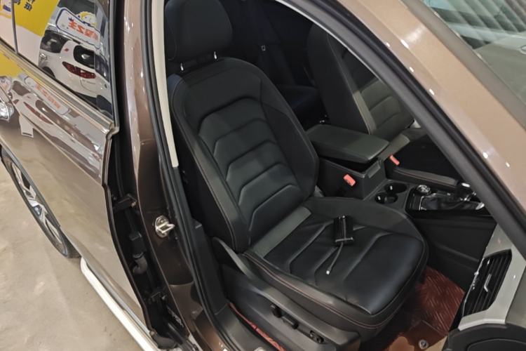 Used Volkswagen Tayron 2019 330TSI Four-Wheel Drive Luxury Version China VI Standard Right Front Seat