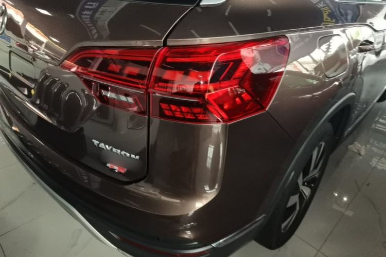 Used Volkswagen Tayron 2019 330TSI Two-Wheel Drive Luxury Model China VI Standard Right Rear Taillight
