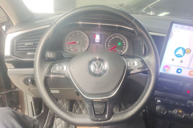 Used Volkswagen Tayron 2019 330TSI Two-Wheel Drive Luxury Model China VI Standard Steering Wheel