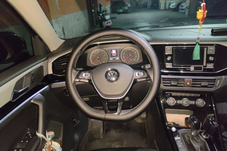 Used Volkswagen Tayron 2019 330TSI Two-Wheel Drive Luxury Model China VI Standard Steering Wheel