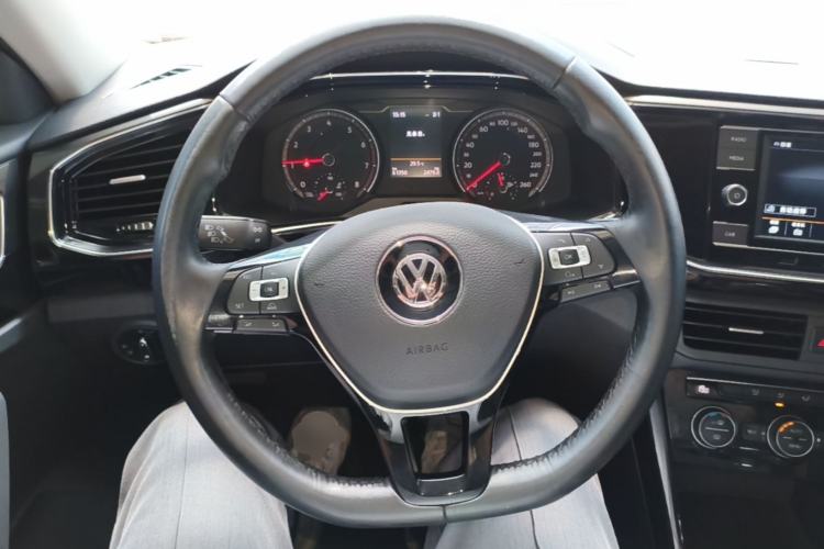 Used Volkswagen Tayron 2019 330TSI Two-Wheel-Drive Luxury Version China V Emission Standard Steering Wheel