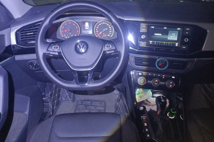 Used Volkswagen Tayron 2019 330TSI Two-Wheel Drive Luxury Model China VI Standard Steering Wheel
