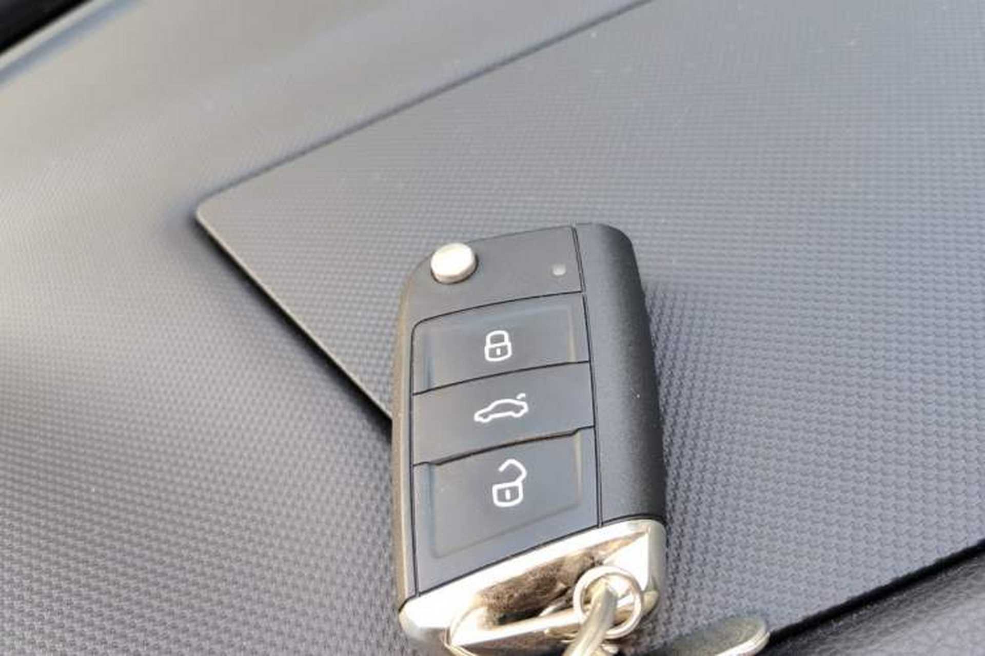 Used Volkswagen Tayron 2019 330TSI Two-Wheel Drive Prestige Version China V Standard Vehicle Key