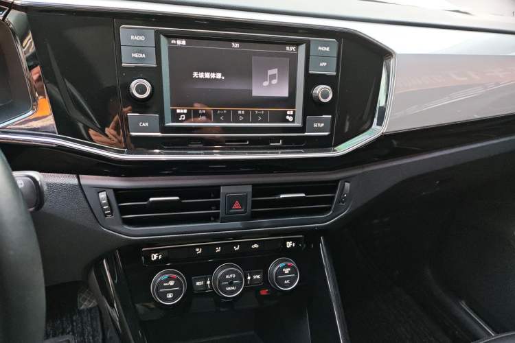 Used Volkswagen Tayron 2019 330TSI Two-Wheel Drive Luxury Model China VI Standard Audio And AC Panel
