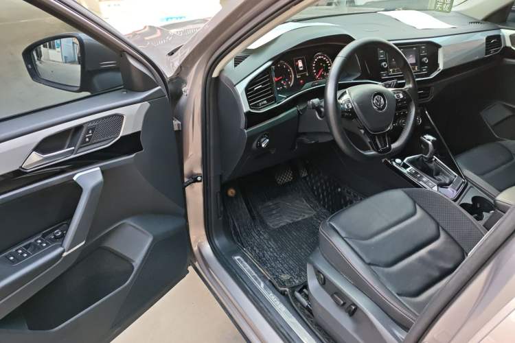 Used Volkswagen Tayron 2019 330TSI Two-Wheel Drive Luxury Model China VI Standard Driver Seat