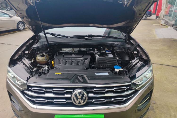 Used Volkswagen Tayron 2019 330TSI Two-Wheel Drive Luxury Model China VI Standard Engine Bay