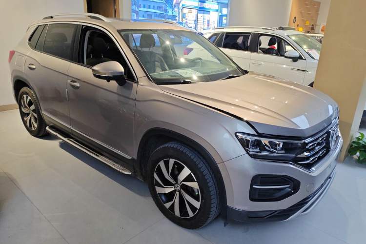 Used Volkswagen Tayron 2019 Teramont Edition 280TSI Two-Wheel Drive Luxury Model China VI Standard Front Right 45 Deg
