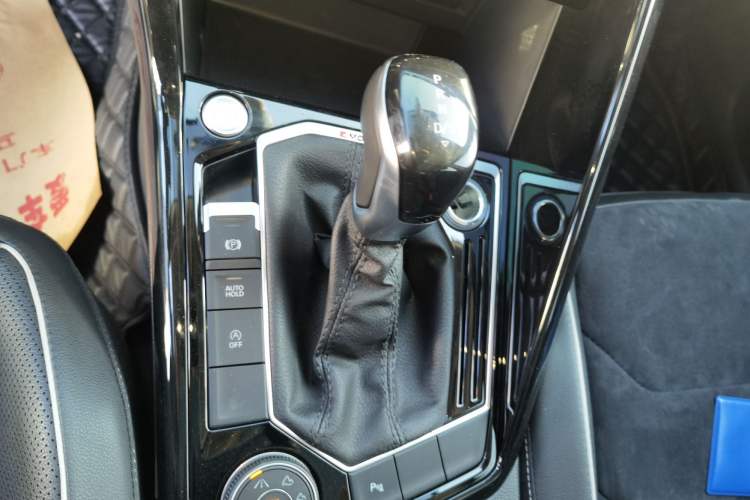 Used Volkswagen Tayron 2019 380TSI Four-Wheel Drive Prestige Model China VI Standard Gear Lever