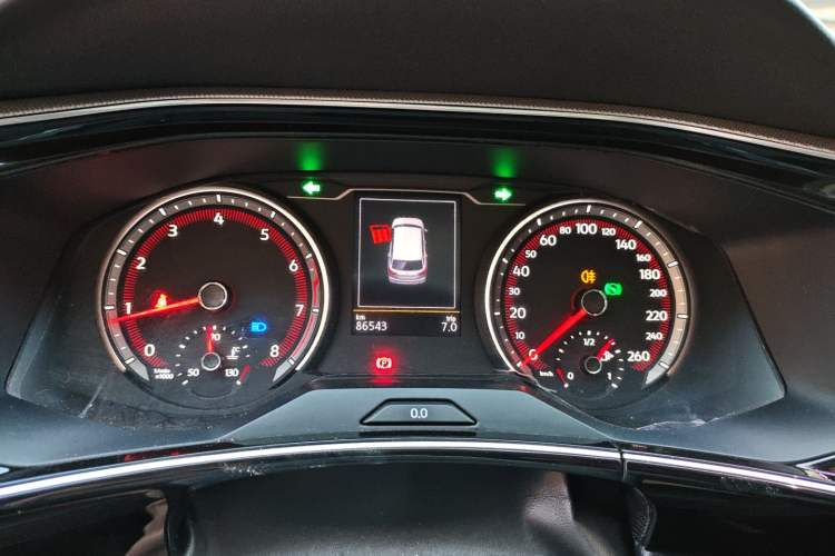 Used Volkswagen Tayron 2019 330TSI Two-Wheel Drive Luxury Model China VI Standard Instrument Cluster