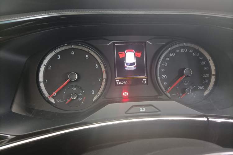 Used Volkswagen Tayron 2019 330TSI Two-Wheel Drive Luxury Model China VI Standard Odometer Close Up