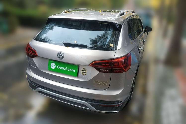 Used Volkswagen Tayron 2019 Teramont Edition 280TSI Two-Wheel Drive Luxury Model China VI Standard Rear Right 45 Deg