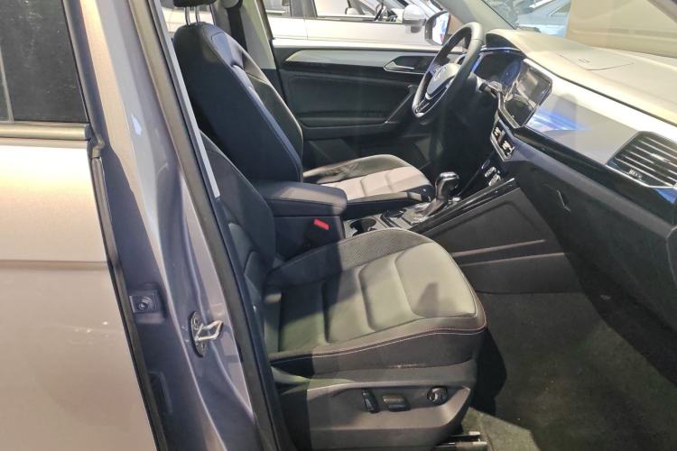 Used Volkswagen Tayron 2019 Teramont Edition 280TSI Two-Wheel Drive Luxury Model China VI Standard Right Front Seat