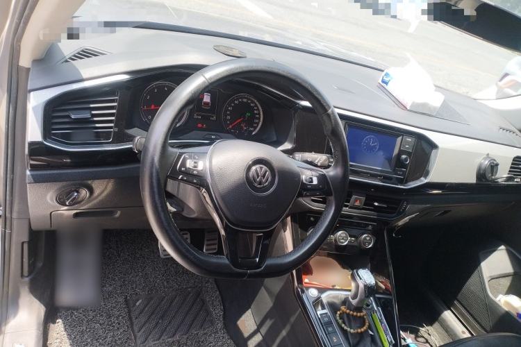 Used Volkswagen Tayron 2019 330TSI Two-Wheel Drive Luxury Model China VI Standard Steering Wheel