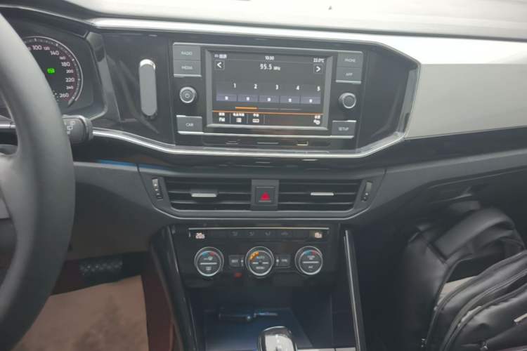 Used Volkswagen Tayron 2019 Teramont Edition 280TSI Two-Wheel Drive Luxury Model China VI Standard Audio And AC Panel