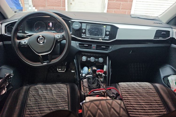 Used Volkswagen Tayron 2019 330TSI Two-Wheel Drive Luxury Model China VI Standard Center Console