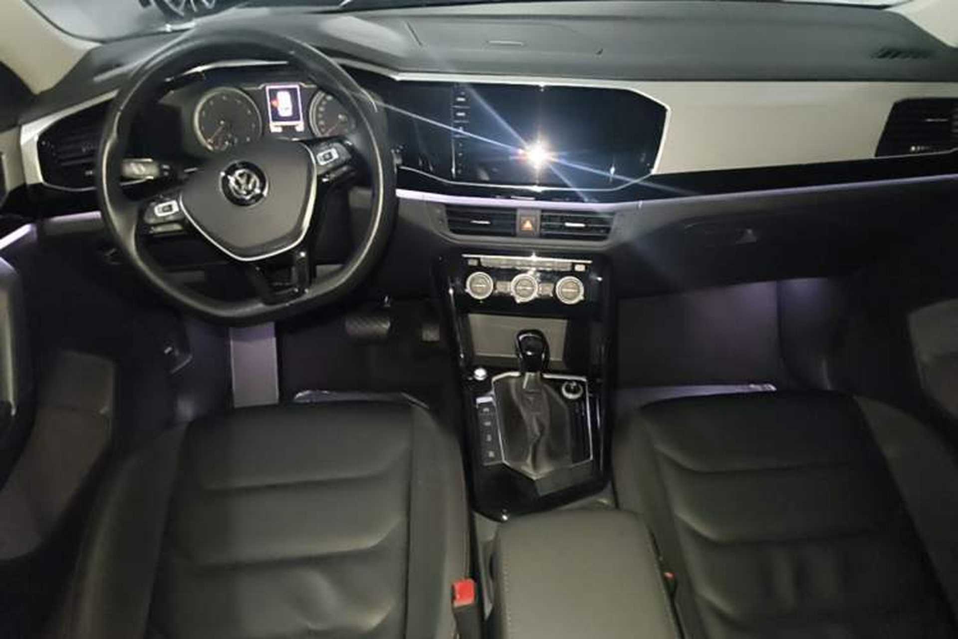 Used Volkswagen Tayron 2019 330TSI Two-Wheel Drive Luxury Model China VI Standard Center Console