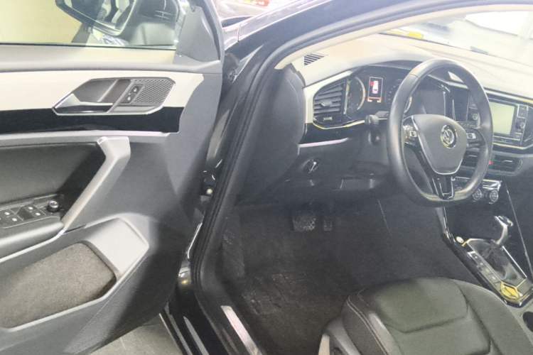 Used Volkswagen Tayron 2019 330TSI Two-Wheel Drive Luxury Model China VI Standard Driver Seat