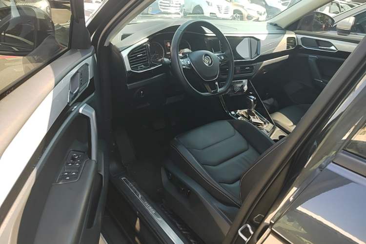 Used Volkswagen Tayron 2019 330TSI Two-Wheel Drive Luxury Model China VI Standard Driver Seat