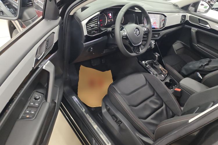 Used Volkswagen Tayron 2019 330TSI Two-Wheel-Drive Luxury Version China V Emission Standard Driver Seat