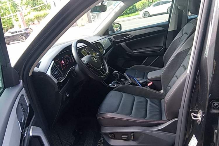 Used Volkswagen Tayron 2019 330TSI Two-Wheel Drive Luxury Model China VI Standard Driver Seat