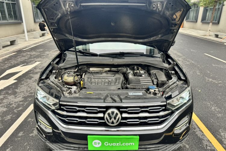 Used Volkswagen Tayron 2019 330TSI Two-Wheel Drive Luxury Model China VI Standard Engine Bay