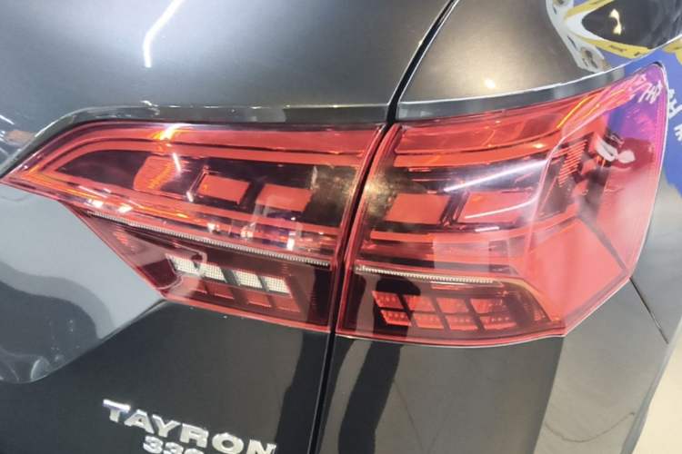 Used Volkswagen Tayron 2019 330TSI Two-Wheel Drive Luxury Model China VI Standard Exterior 3