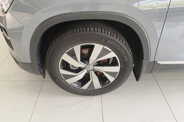 Used Volkswagen Tayron 2019 330TSI Two-Wheel Drive Luxury Model China VI Standard Exterior 4