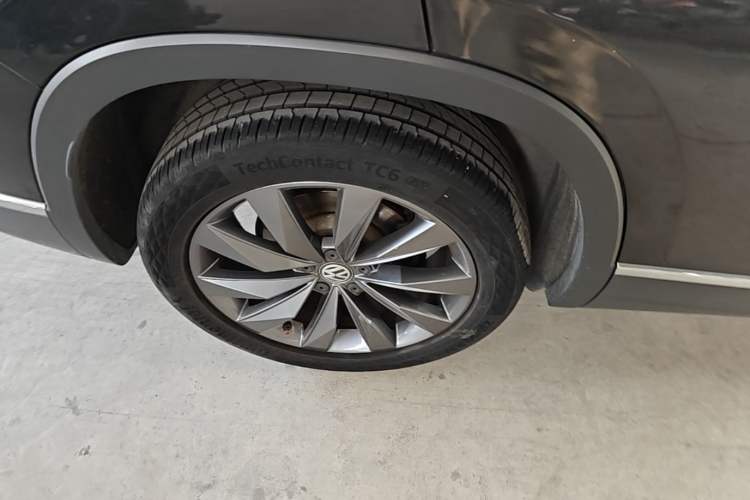 Used Volkswagen Tayron 2019 330TSI Two-Wheel Drive Luxury Model China VI Standard Exterior 5