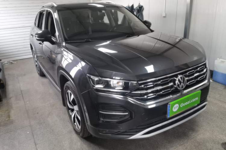 Used Volkswagen Tayron 2019 330TSI Two-Wheel Drive Luxury Model China VI Standard Front Right 45 Deg