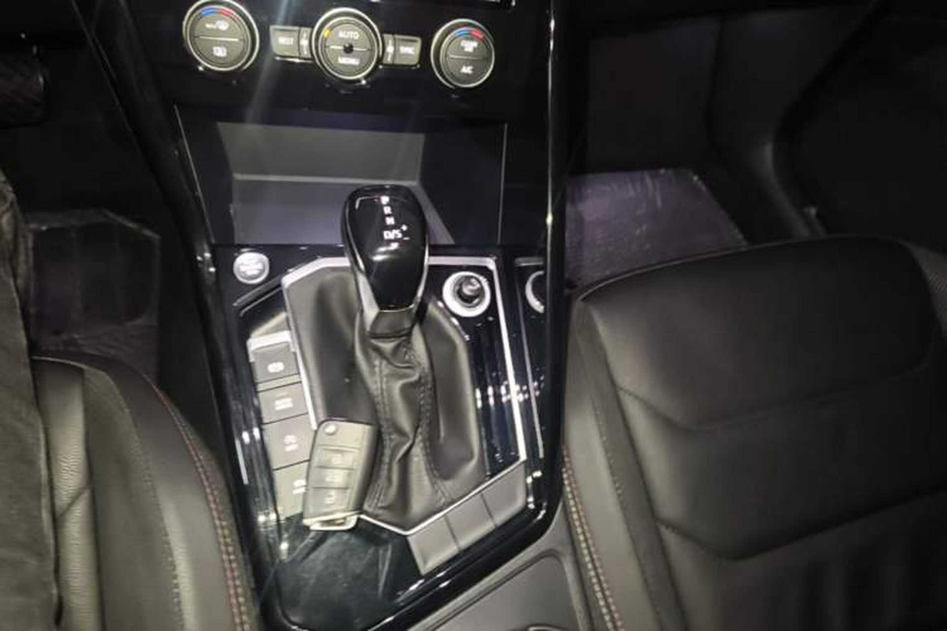 Used Volkswagen Tayron 2019 330TSI Two-Wheel Drive Luxury Model China VI Standard Gear Lever