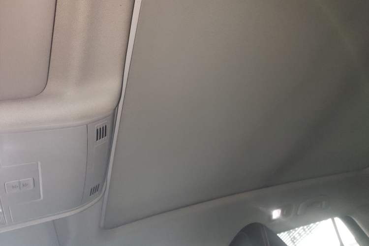 Used Volkswagen Tayron 2019 330TSI Two-Wheel-Drive Luxury Version China V Emission Standard Headliner