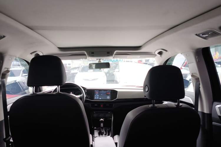 Used Volkswagen Tayron 2019 330TSI Two-Wheel Drive Luxury Model China VI Standard Headliner