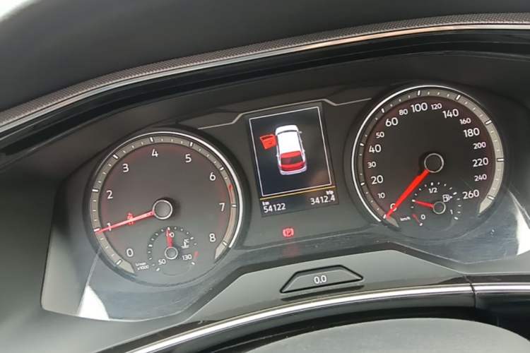 Used Volkswagen Tayron 2019 330TSI Two-Wheel Drive Luxury Model China VI Standard Instrument Cluster