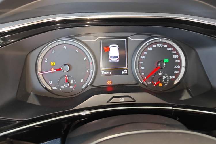 Used Volkswagen Tayron 2019 330TSI Two-Wheel Drive Luxury Model China VI Standard Instrument Cluster