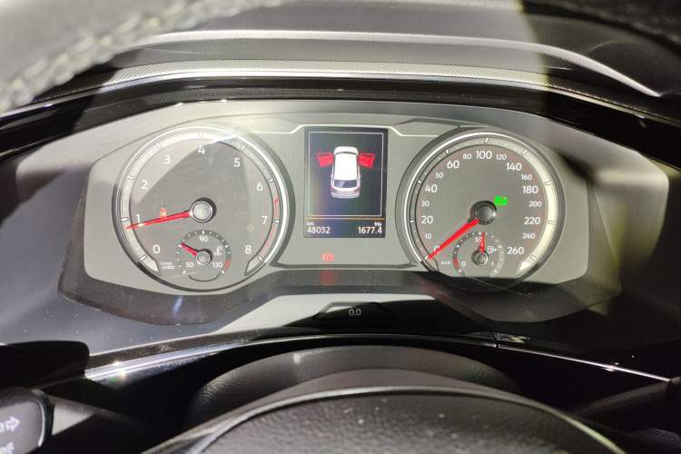 Used Volkswagen Tayron 2019 330TSI Two-Wheel Drive Luxury Model China VI Standard Instrument Cluster